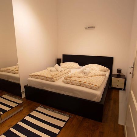 Alessia Apartment In The Old Town Timisoara Exterior photo