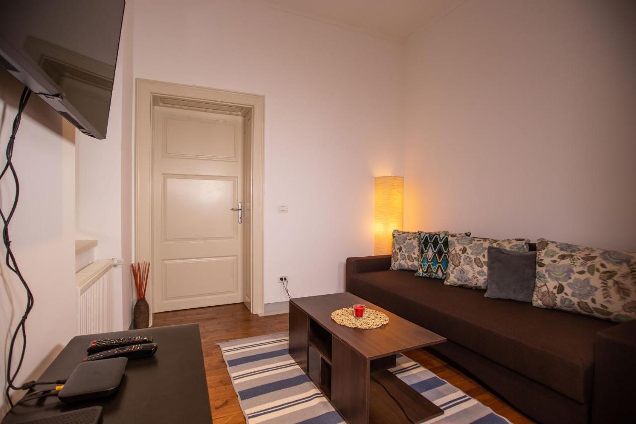 Alessia Apartment In The Old Town Timisoara Exterior photo